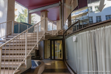 Photographie de l'entrée du laboratoire de droit social, centre Val de Grâce